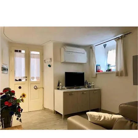 Casa Viola * Noli
